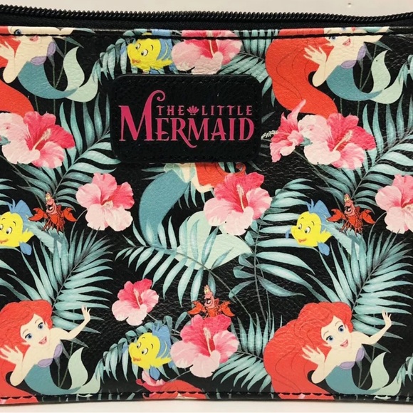 Disney Loungefly Little Mermaid Flounder Sebastian Wristlet Zipper Pouch - Picture 2 of 8